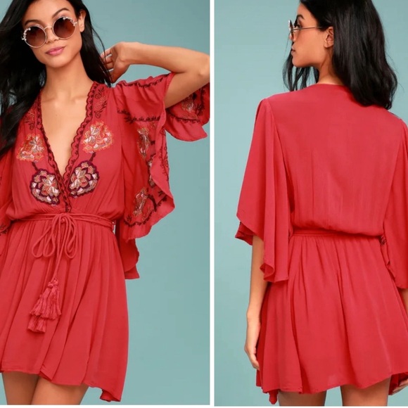 Free People Cora Coral Red Embroidered Mini Dress Tassel Size Medium Bohemian - Picture 1 of 13